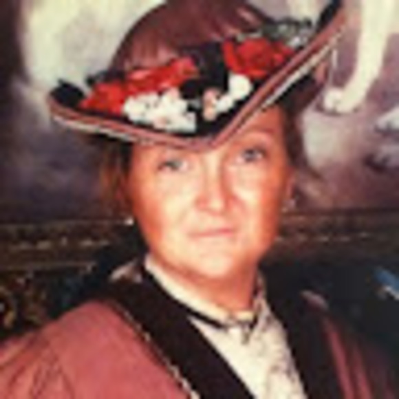 Meet your Posher, Cindy - Picture 1 of 1